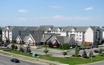 Lakeview Signature Inn Calgary Airport