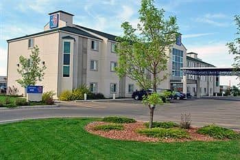 Motel 6 Medicine Hat