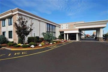 HOLIDAY INN