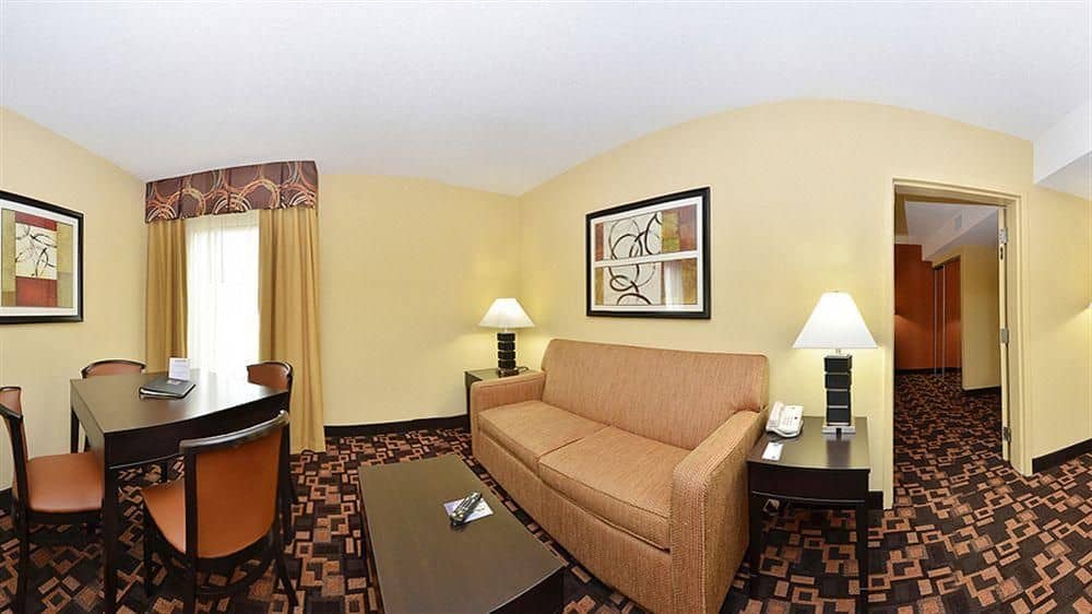 Comfort Inn-university