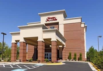 HAMPTON INN & SUITES HERNDON RESTON