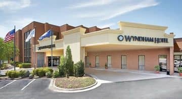 WYNDHAM RICHMOND AIRPORT HOTEL