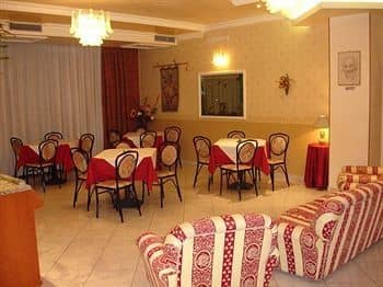 Hotel Leon