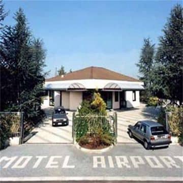 Airport Motel