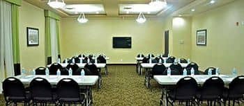 Pacific Inn & Suites