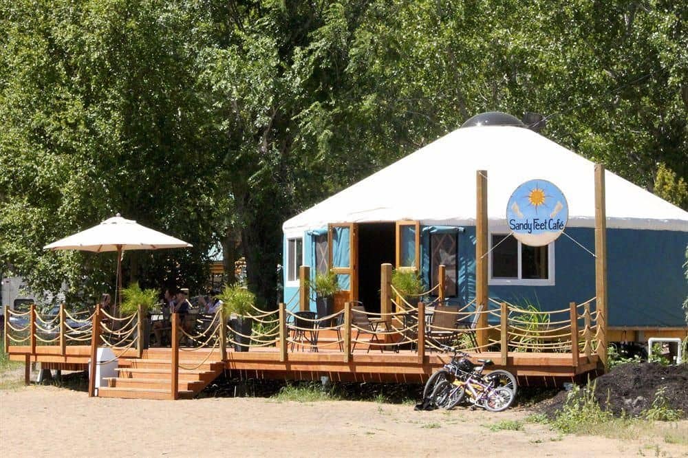 Barefoot Beach Resort