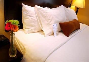 FAIRFIELD INN & SUITES KELOWNA