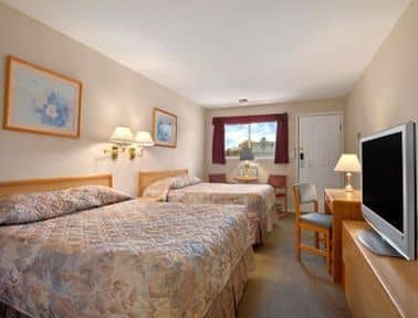TRAVELODGE SALMON ARM BC TRAVELODGE SALMON ARM BC