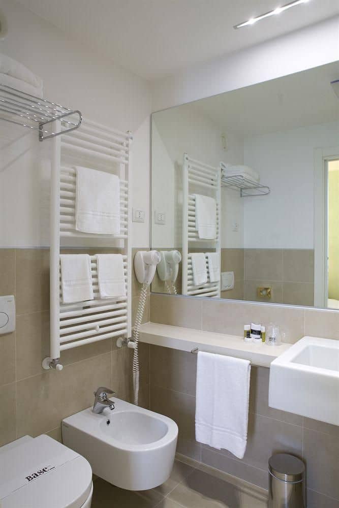 Base To Work Hotel