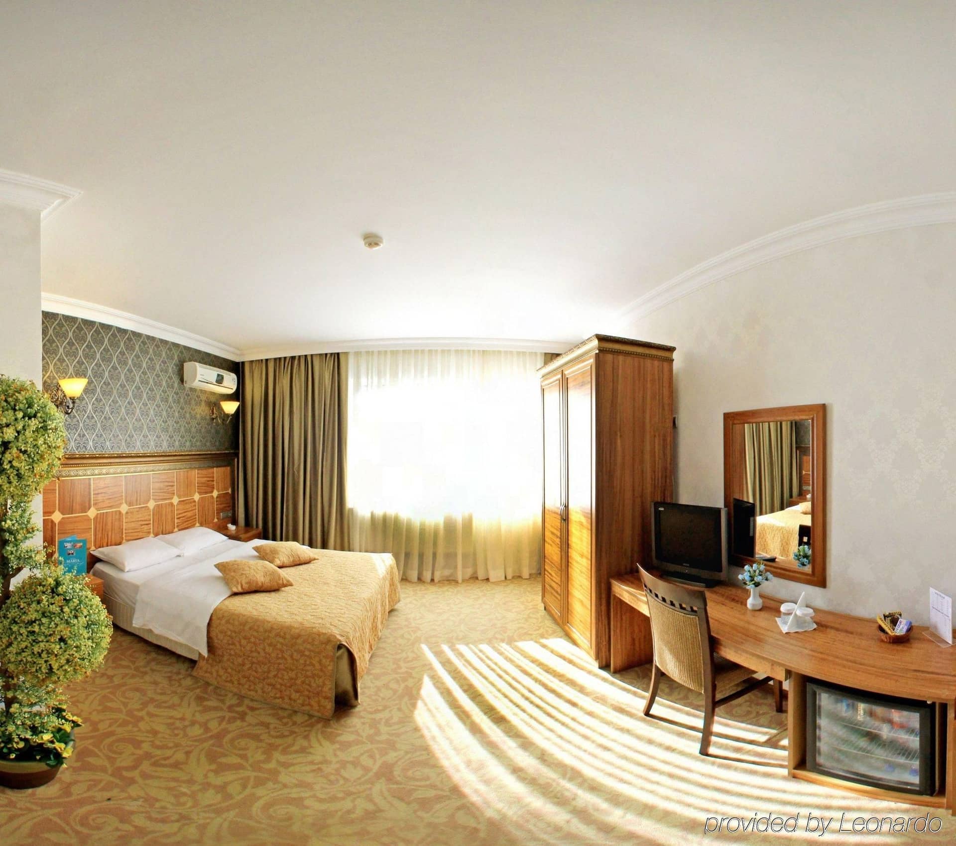 Marya Hotel