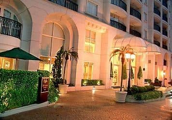 MARRIOTT EXECUTIVE