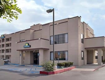 DAYS INN SAN BERNARDINO-UNIVERSITY PARKWAY DAYS INN SAN BERNARDINO-UNIVERSITY PARKWAY