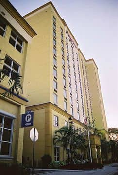 HAMPTON INN FT LAUDERDALE-DOWN HAMPTON INN FT LAUDERDALE-DOWN