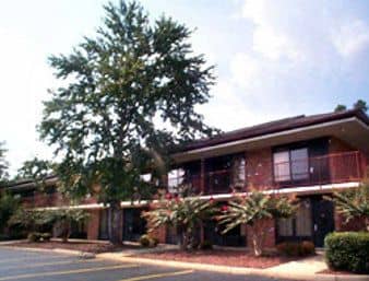 SUPER 8 LA GRANGE SUPER 8 LA GRANGE