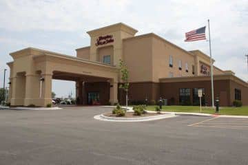 HAMPTON INN - SUITES MOLINE-QU