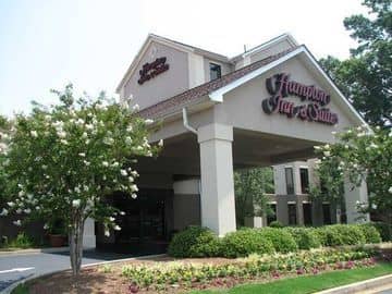 COMFORT INN & SUITES