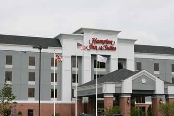 HAMPTON INN SUITES SALISBURYFR