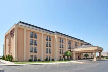 HAMPTON INN KANSAS CITY-LIBERT