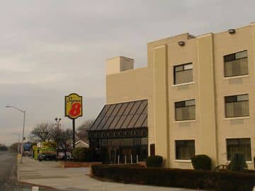 Super 8 Jamaica JFK Airport