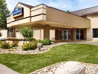 HOWARD JOHNSON INN FARGO DOWNT