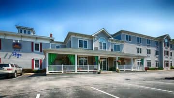 BEST WESTERN PLUS LAWNFIELD IN