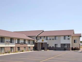 Super 8 Sioux Falls/I-90/Airport East