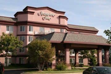 CLARION HOTEL AIRPORT