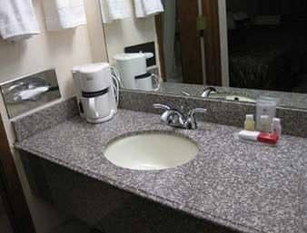 RAMADA - GIDDINGS RAMADA - GIDDINGS