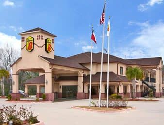 SUPER 8 HUMBLE/FM 1960/HWY 59