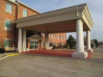 BEST WESTERN PLUS WAXAHACHIE INN & SUITES