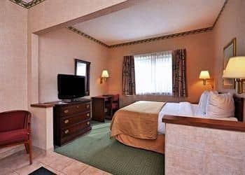 COMFORT INN BELOIT