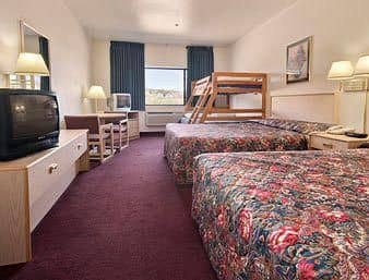 SUPER 8 THERMOPOLIS