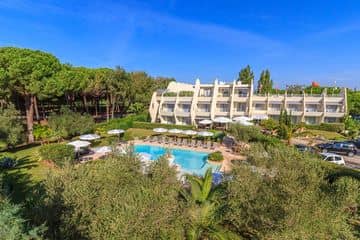 BEST WESTERN GOLF HOTEL