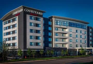 COURTYARD WINNIPEG AIRPORT