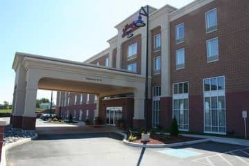 HAMPTON INN - SUITES BY HILTON
