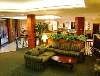 RAMADA PLAZA DARTMOUTH PARK PL