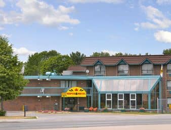 Super 8 Toronto East/Scarborough