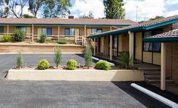 Hideaway Motor Inn