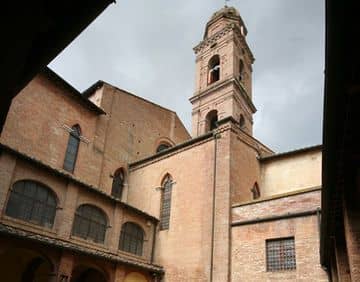 Chiostro del Carmine Chiostro del Carmine