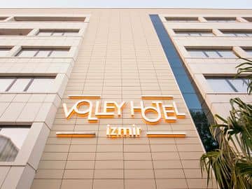Volley Hotel