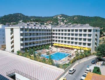 OASIS TOSSA DE MAR HOTEL OASIS TOSSA DE MAR HOTEL