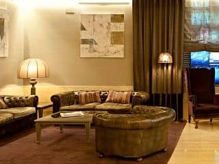 Gallery Hotel