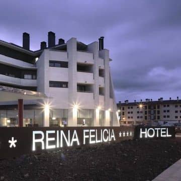 Reina Felicia Reina Felicia