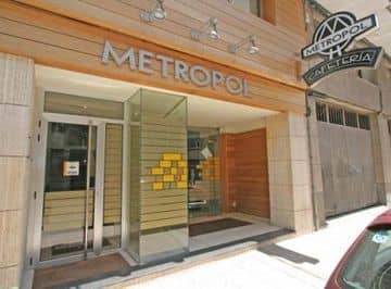 METROPOL BY CARRIS