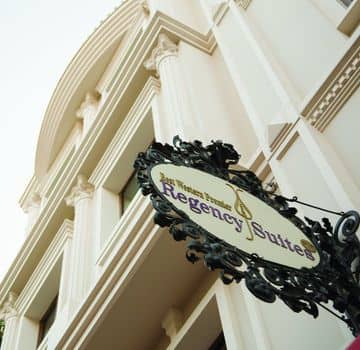 BEST WESTERN PREMIER REGENCY SUITES HOTEL-SPA