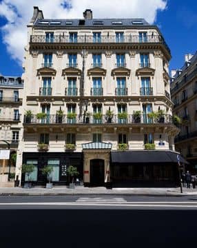EXCLUSIVE HOTEL DE CHATEAUDUN