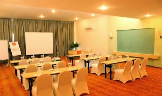 Harris Resort Waterfront Batam