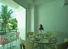 Roxon Apartments