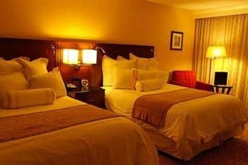 Clark Renaissance Hotel