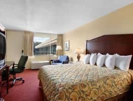 Days Inn Washington DC/Gateway